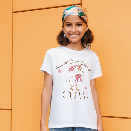 Cute Vintage Goose | Unisex Soft Tee